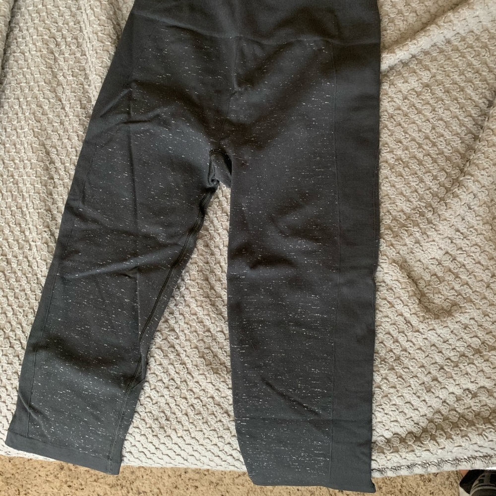 lululemon crop